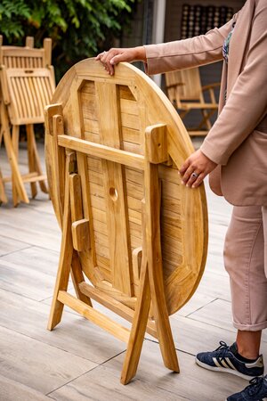 Malton Teak Folding 4 Seat Set - image 2