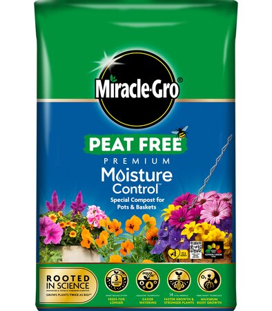 Miracle Gro Moisture Control Compost Peat Free - image 1